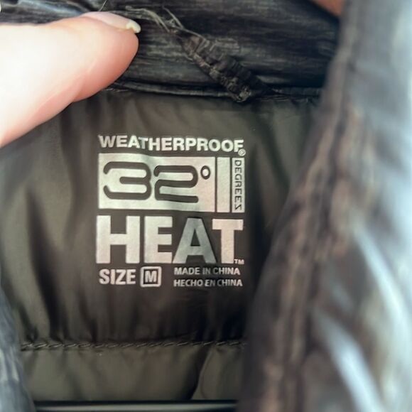 32 Degrees Heat Camo Puffer Vest Packable Green Camouflage Sleeveless Medium - Picture 6 of 8